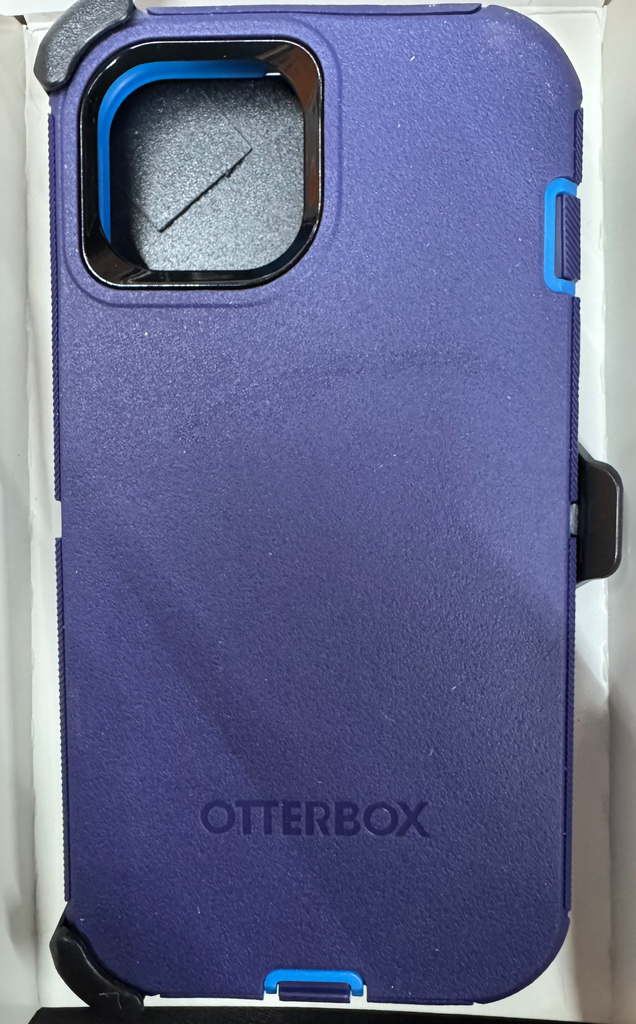 OtterBox Defender Case with MagSafe for iPhone 13 - dark purple 